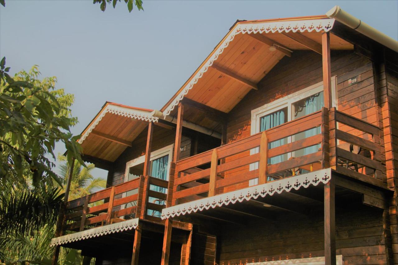 Lotus Sutra Hotel Arambol Exterior photo